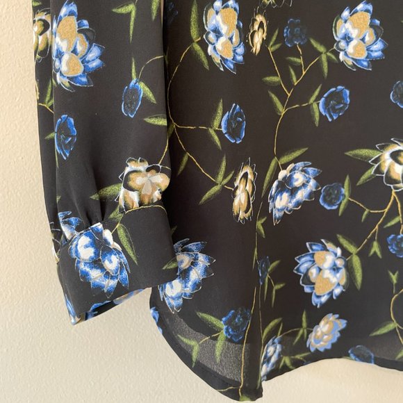 NEW Violet & Claire Women’s sz M dressy black V-neck L/S blouse top - Picture 10 of 12